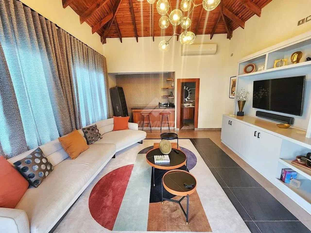 Casa en venta — Llanos de Gurabo, Santiago de los Caballeros (4 hab.) - 3