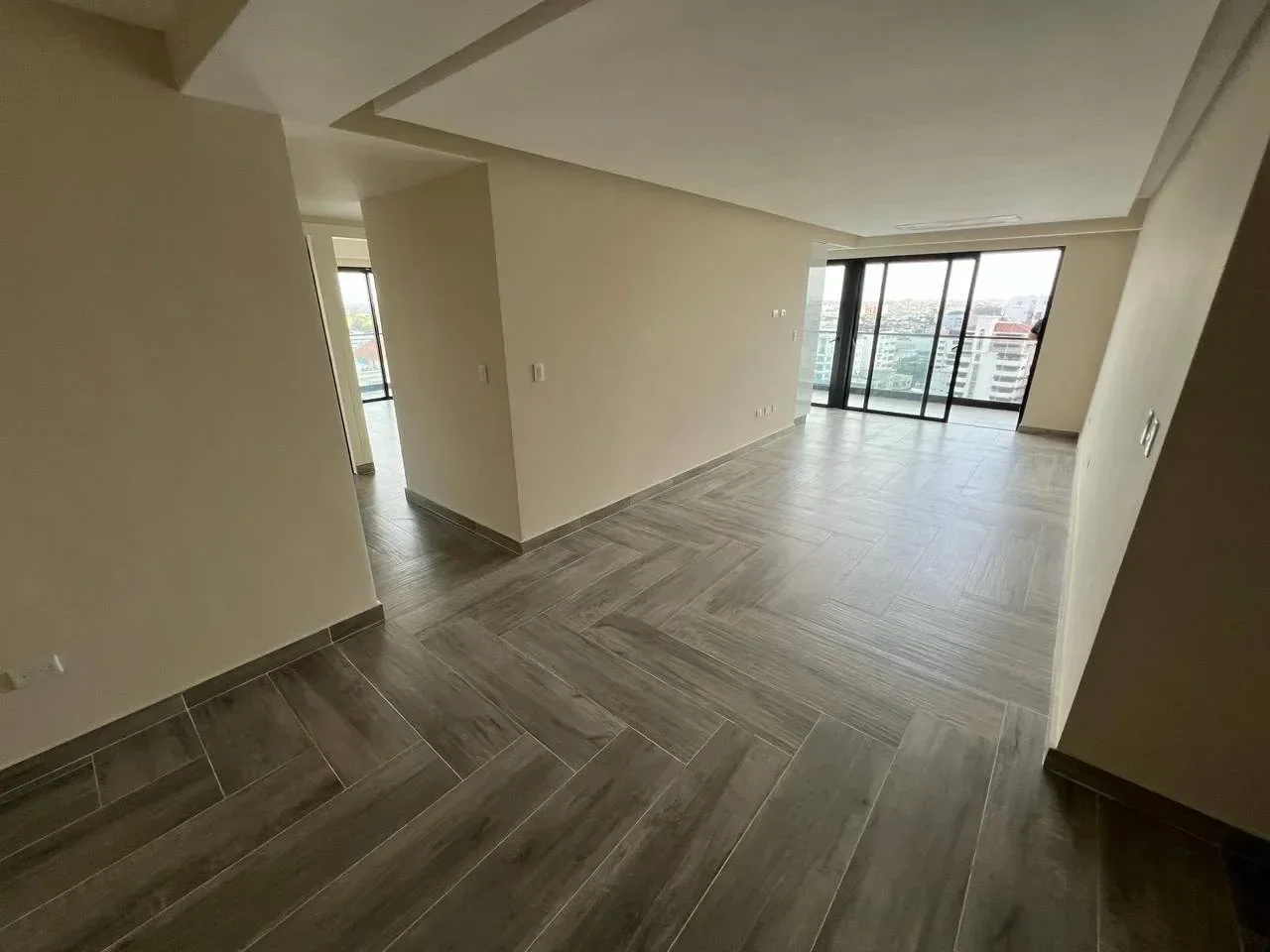 Ensanche Naco: apartamento 2 hab. · 150 m² en venta