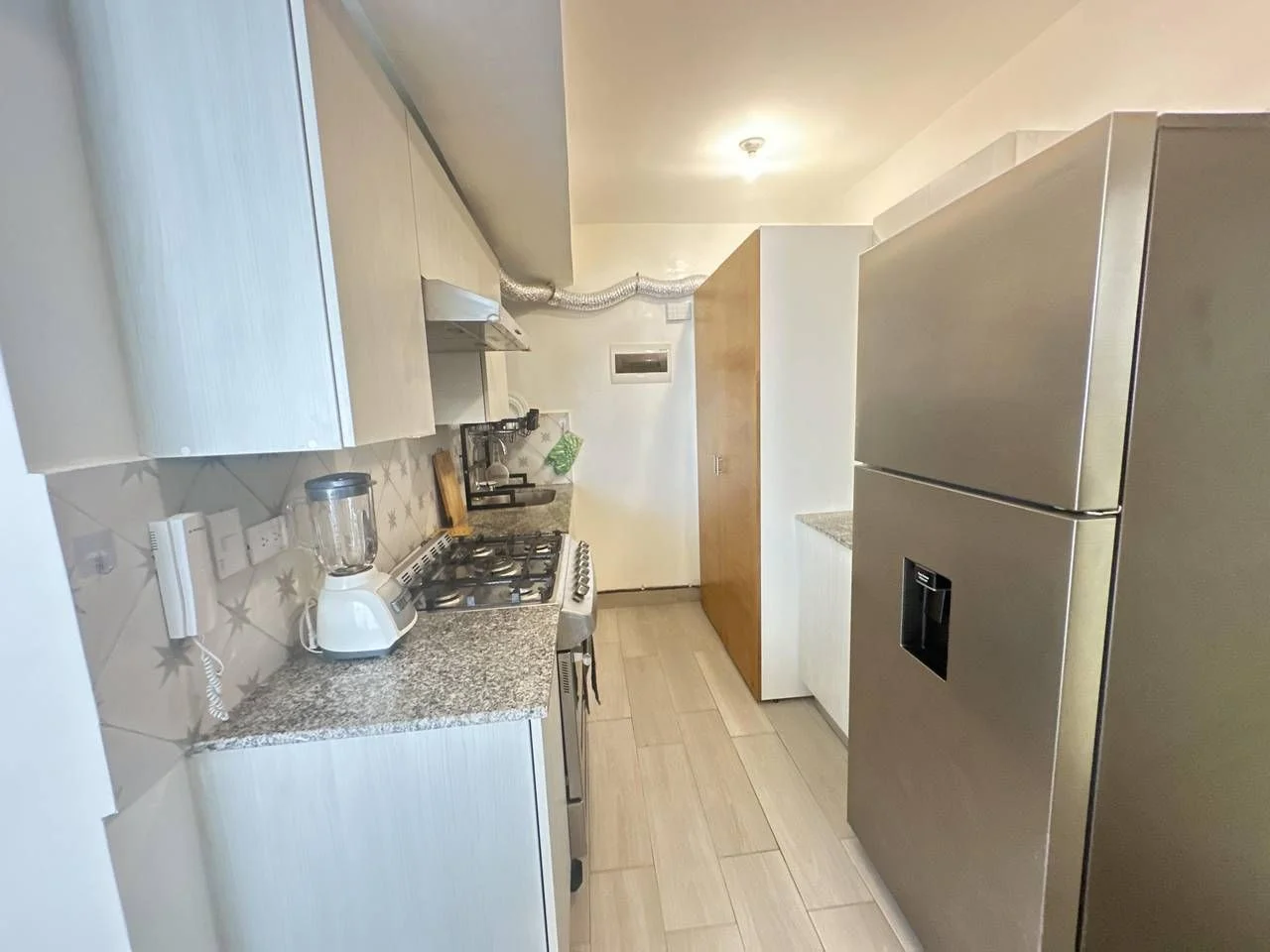 Av. Independencia: apartamento 1 hab. · 70 m² en alquiler