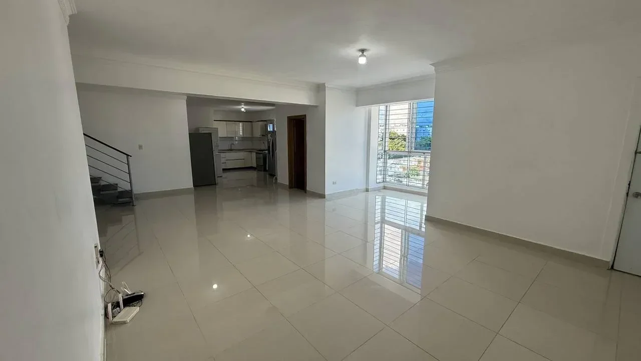 Penthouse de 3 habitaciones en venta en Gazcue, Distrito Nacional - 4
