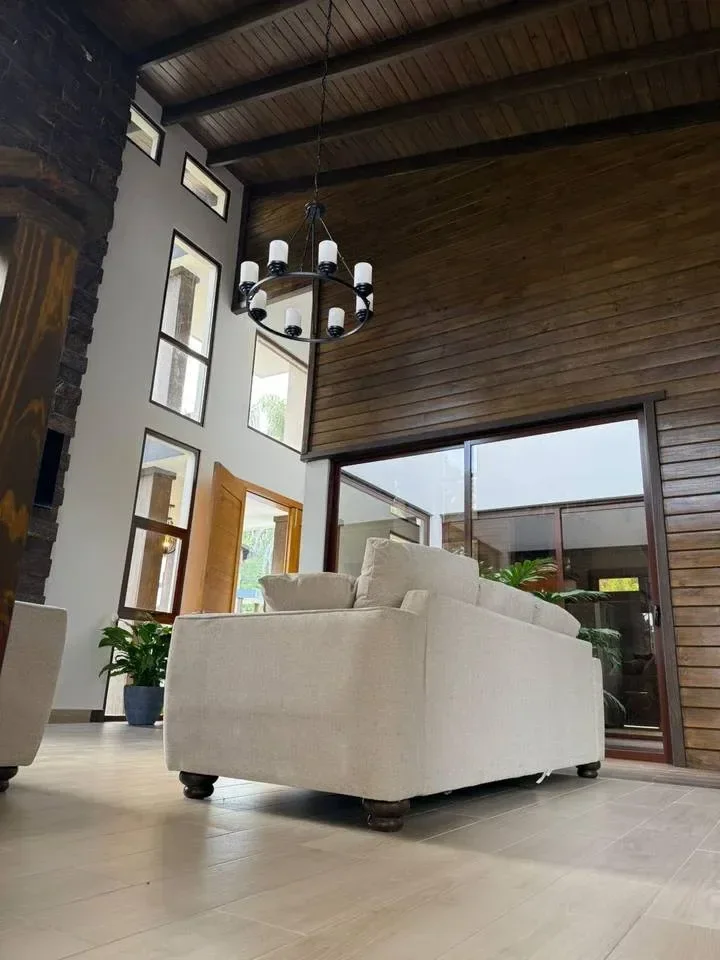 Villa de 4 habitaciones en venta en Mata De Plátano, Jarabacoa - 3